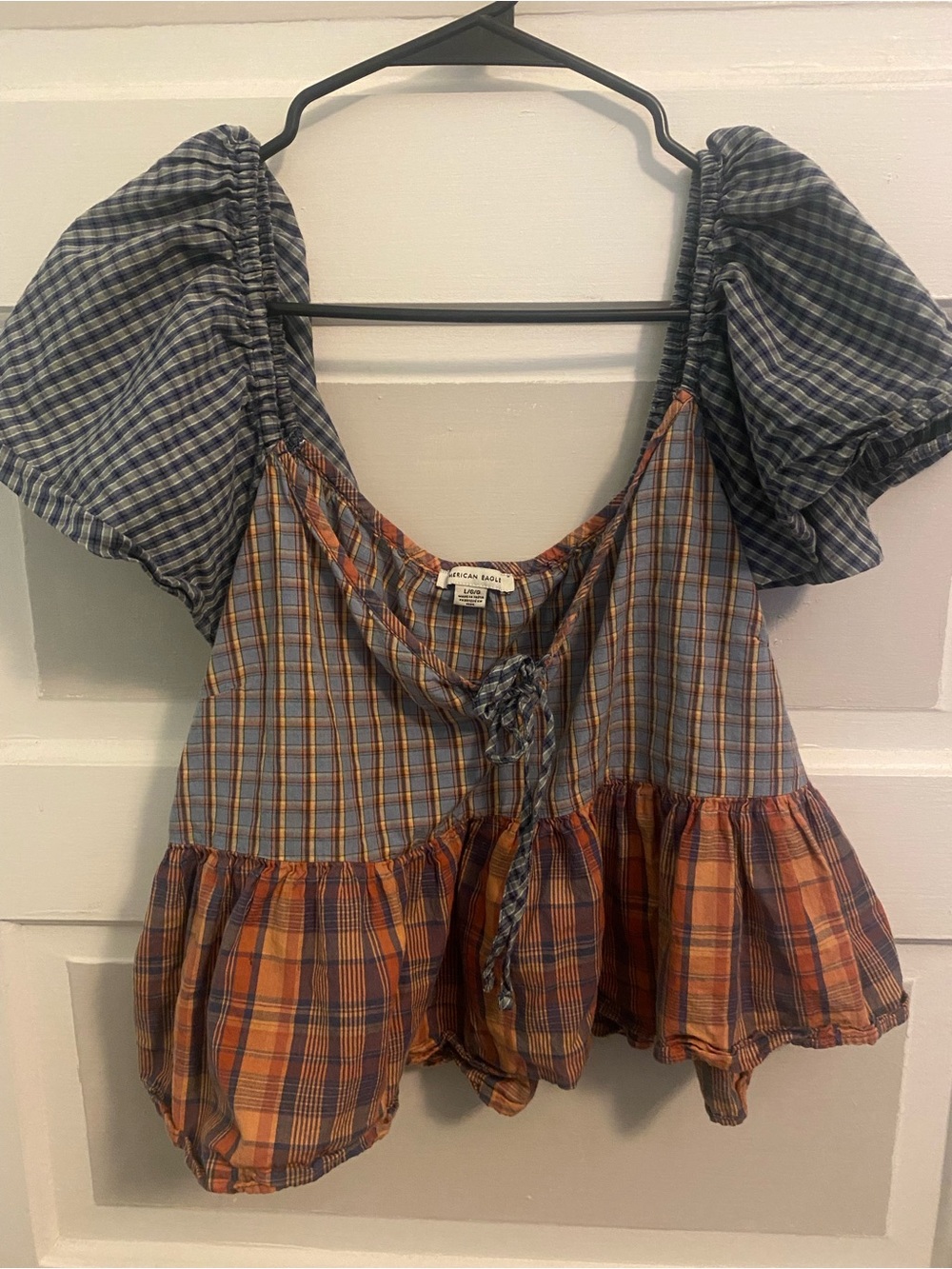 American Eagle Plaid Puff Sleeve Blouse